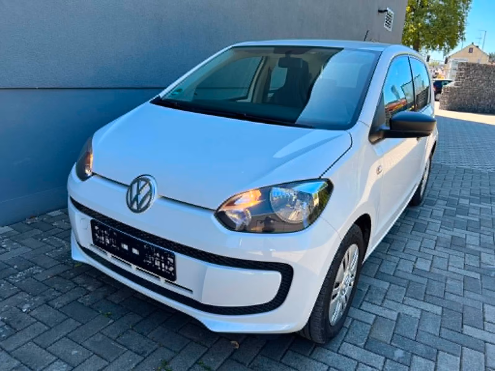 Volkswagen up! take up! BMT eco