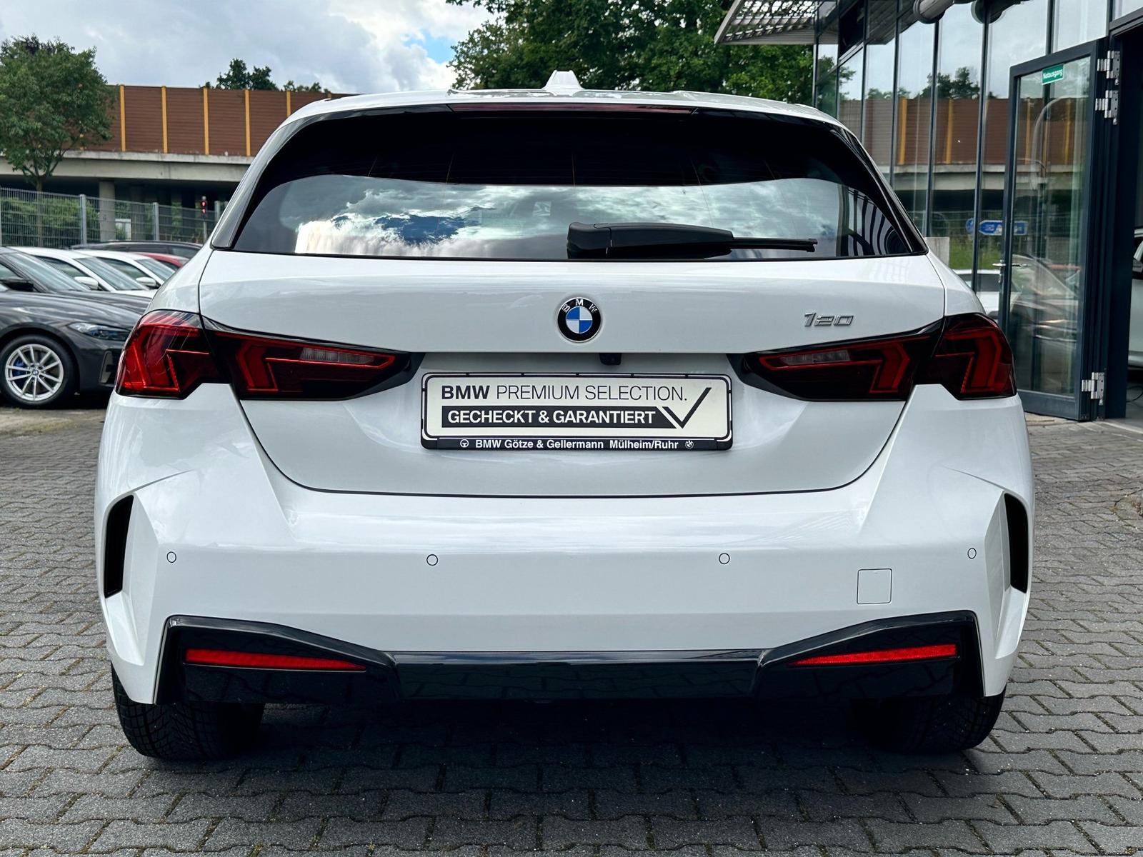 BMW 120 //DrivingAssistant Kamera Adapt.LED