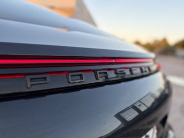Porsche Panamera - 12