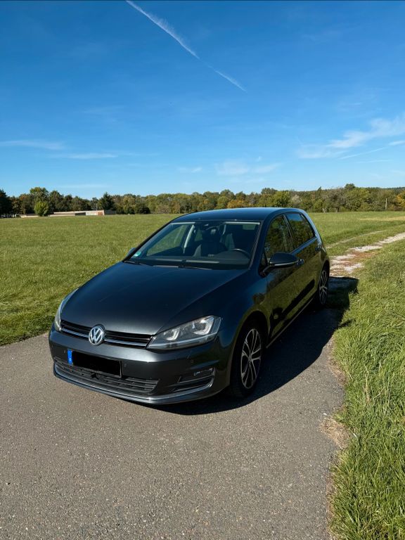 Image of Volkswagen Golf