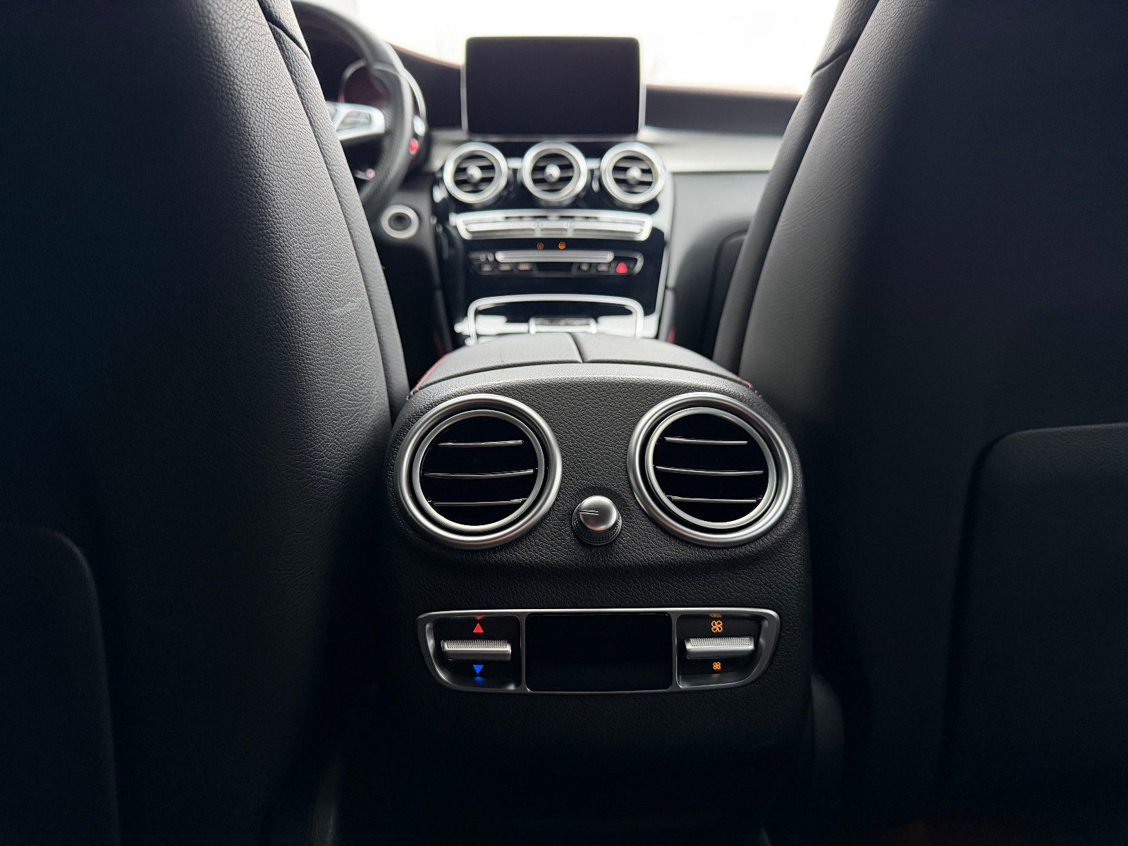 Fahrzeugabbildung Mercedes-Benz GLC43 AMG Coupe 4Matic