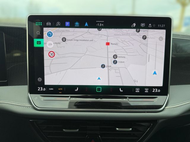 Passat Business 2.0 TDI AHK-klappbar Navi ACC