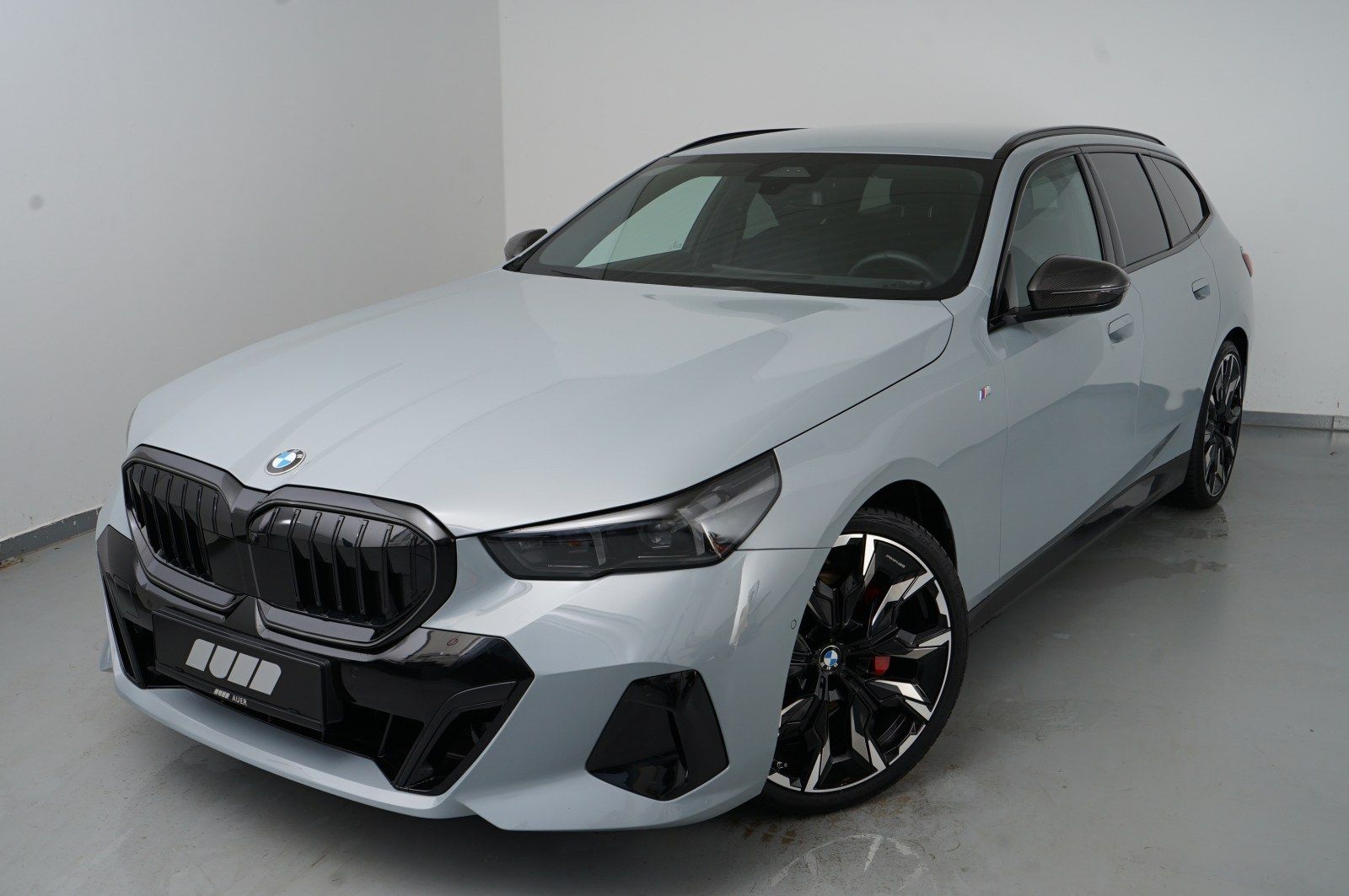 BMW 520d Touring (M-Sport LED HUD ACC RFK) imagem 2