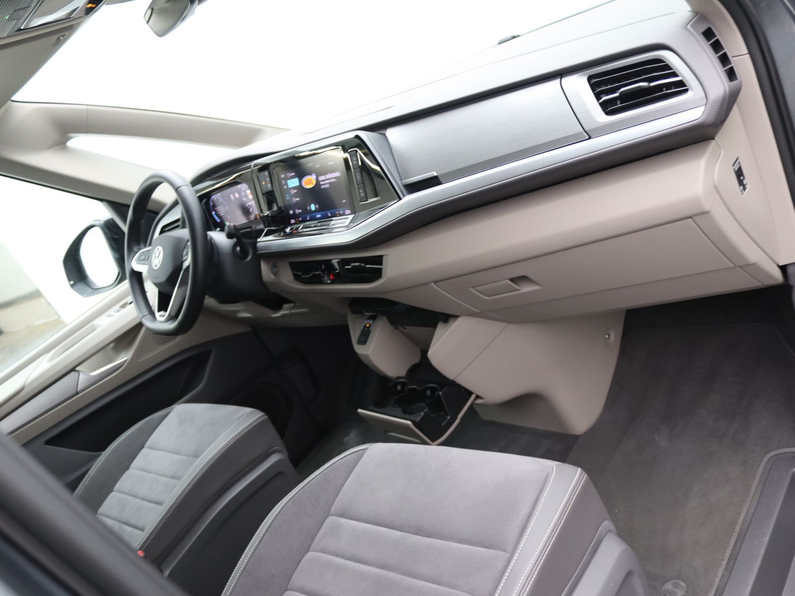 Volkswagen T7 Multivan - Bild 15