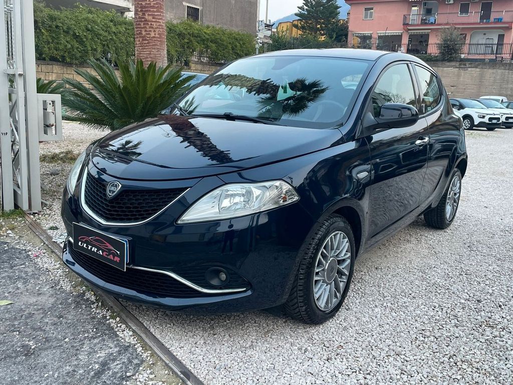 Image of Lancia Ypsilon