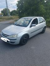 Opel Corsa 1.3 CDTI - - Opel Corsa aus 2004 mit Diesel-Antrieb