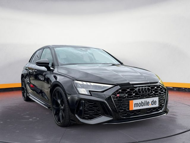 Audi RS3 Sportback qu. S tr. NAVI+HEADUP+KERAMIK