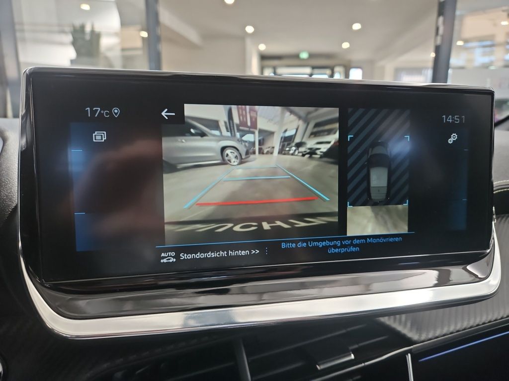 Fahrzeugabbildung Peugeot 208 1.2 PureTech GT-Line Pano Navi Sport LED SHZ