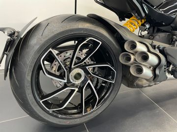 Ducati Diavel V4  im Zulauf