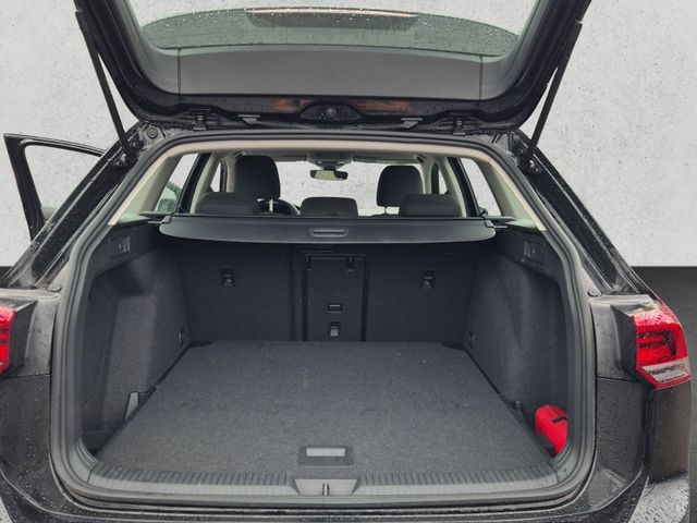 Golf Variant Life 1.5 eTSI DSG,ACC,LED,Navi
