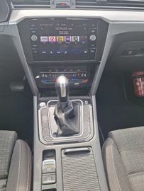 Volkswagen Passat Variant - 10