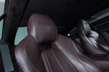 2011 Aston Martin VIRAGE — миниатюра 25