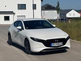 Mazda 3 2.0 SKYACTIV-G M-Hybrid Selection - Mazda 3 Gebrauchtwagen in Stuttgart