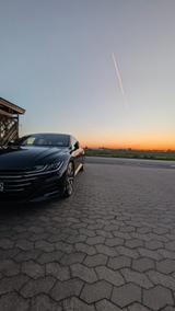 Volkswagen Arteon 2.0 TDI SCR 147kW DSG R-Line S.B. R-Line - VW Arteon in Nürnberg