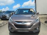 Hyundai ix35 FIFA World CupEdition 2WD-LEDER-SHZ-AHK-PDC - Hyundai ix35 in Essen