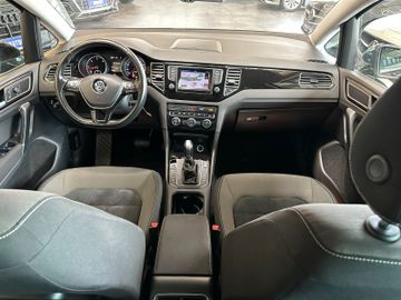 Volkswagen Golf *ACC*NAV*PDC*SitzHZ*2-ZONEN*ALCANTARA*AHK*