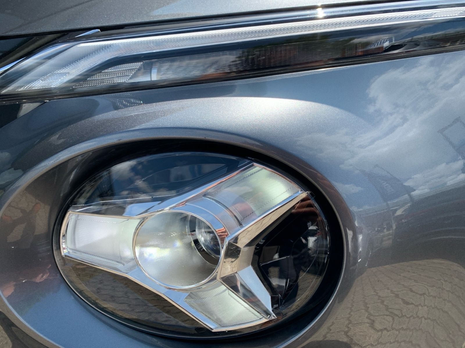 Fahrzeugabbildung Nissan Juke 1.0 DIG-T N-Connecta Navi Kamera
