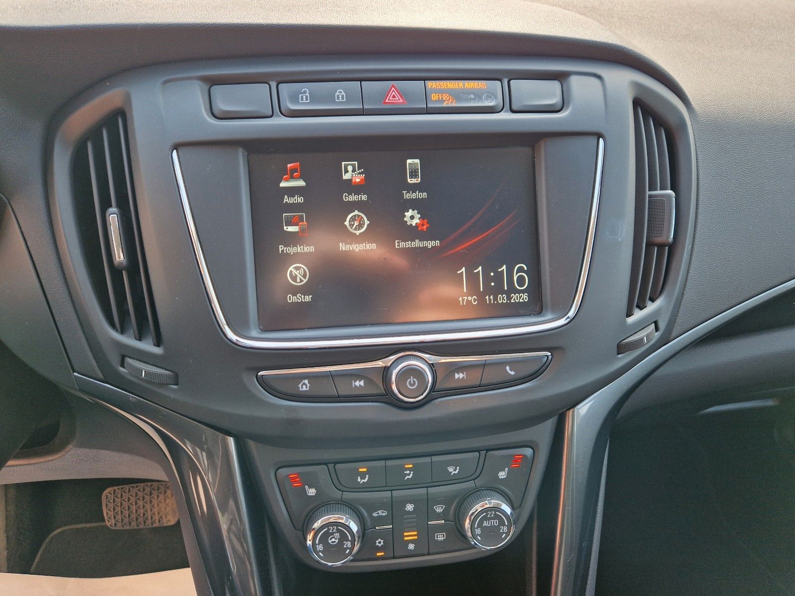 Zafira C Innovation 1.6T 170PS AUTOMATIK+LED/AHK