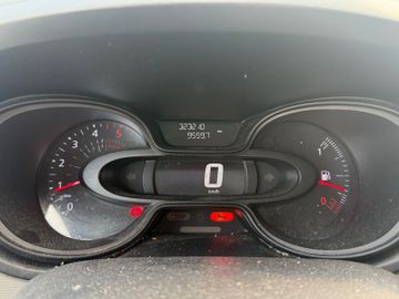 Renault Trafic - 12