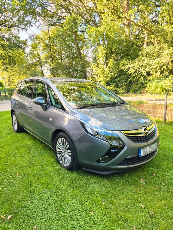 Image of Opel Zafira Tourer
