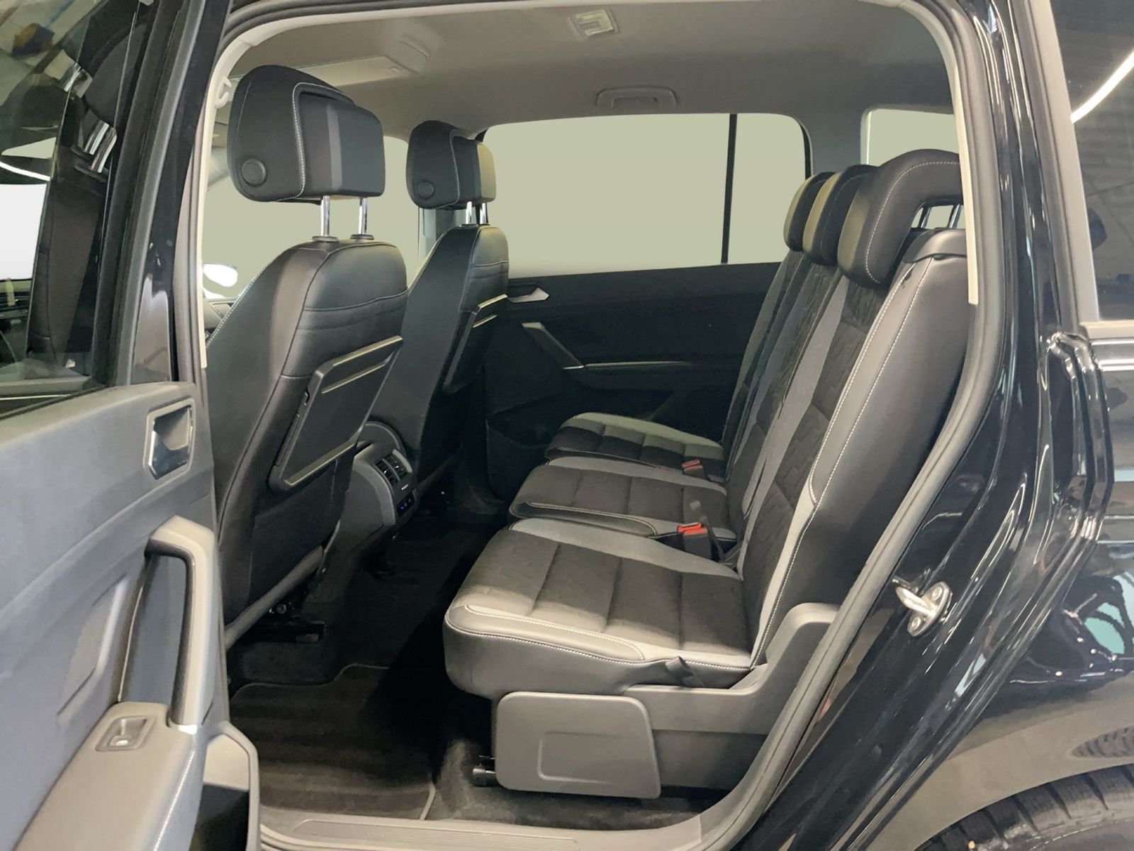 Volkswagen Touran - Bild 13
