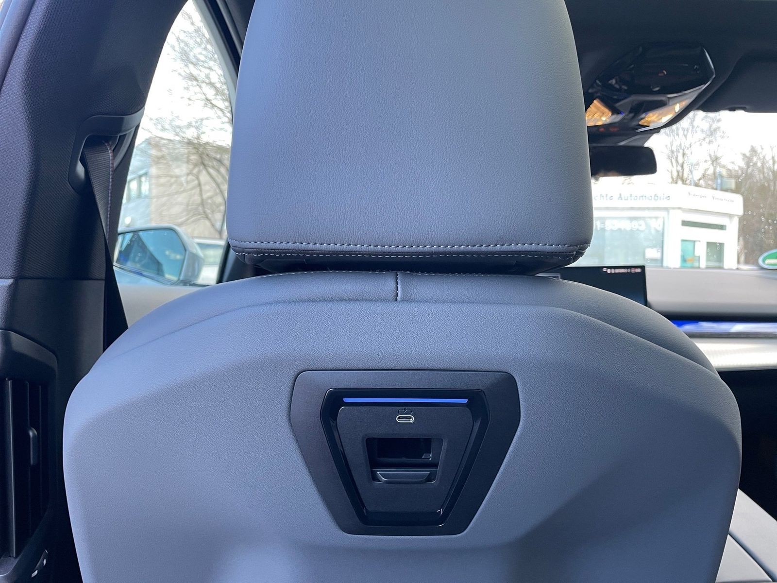 BMW i5 xDrive40 Tou Top ausgestattet -32% Nachlass foto 18