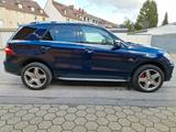 Mercedes-Benz ML 63 AMG ML Premium/Lückenlos Checkheftgepflegt - blaue Mercedes-Benz ML-Klasse