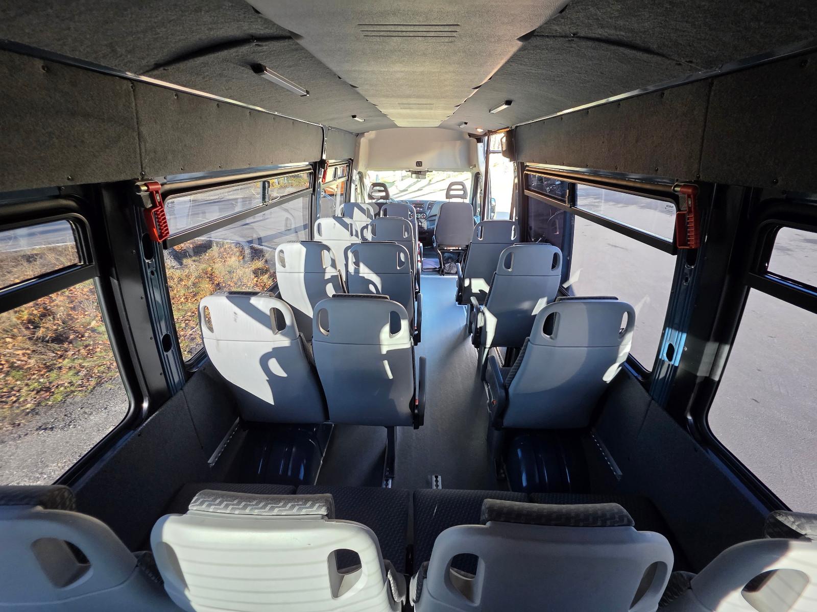Iveco Daily 50 C17, 17 Sitzer, STNDHZG., Automatik