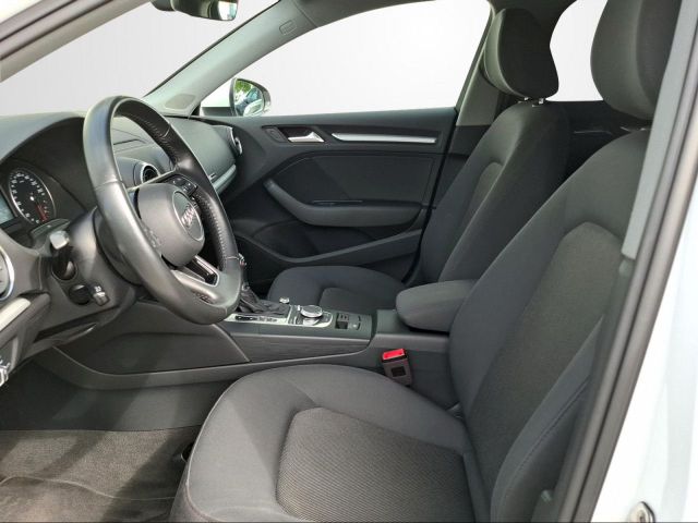 A3 SPORTBACK 1.5 TSI S-TRONIC SHZ+PDC+XENON