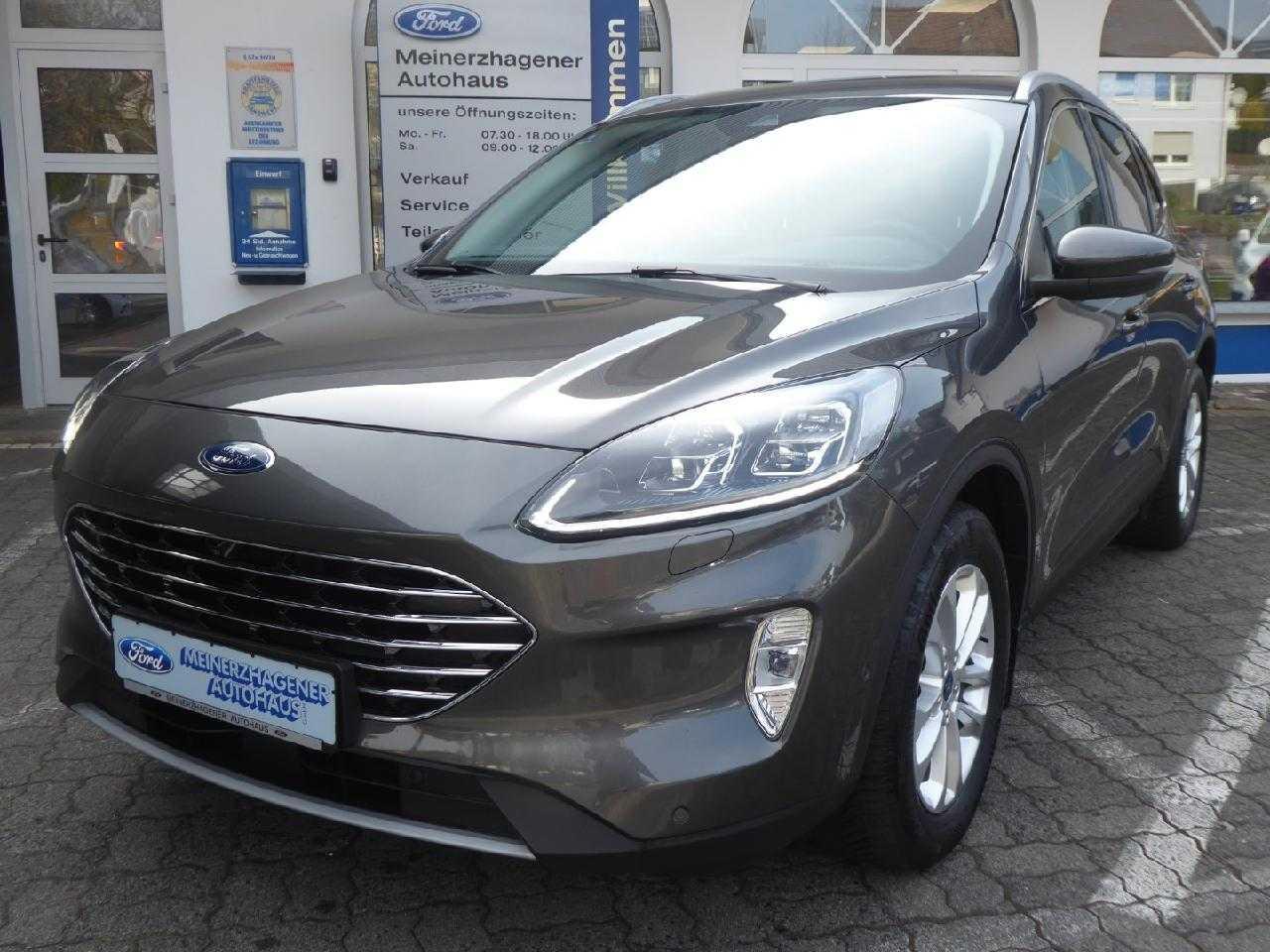 Ford Kuga Titanium X,4x4,elktr AHK