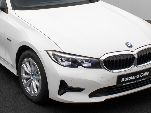 Foto Nummer 18: BMW 320e