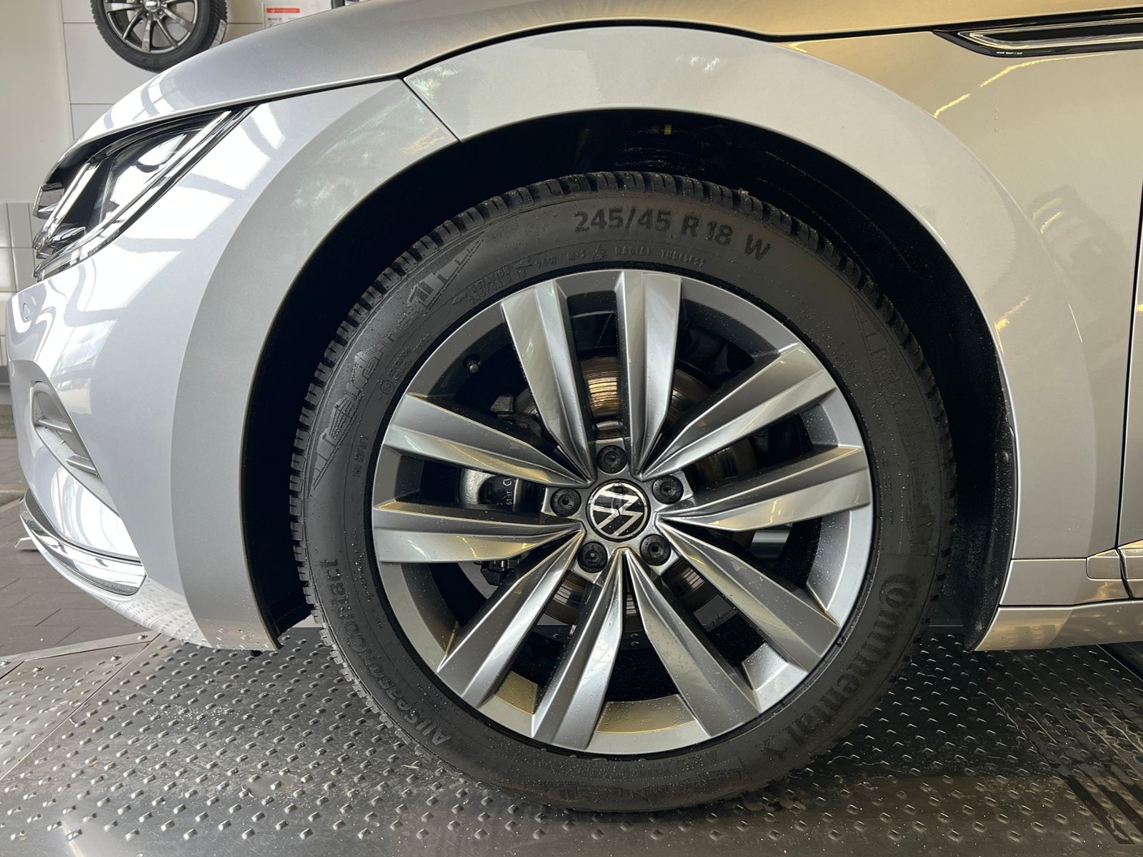 Fahrzeugabbildung Volkswagen Arteon Shooting Brake Elegance 2.0 TDI DSG *AHK,