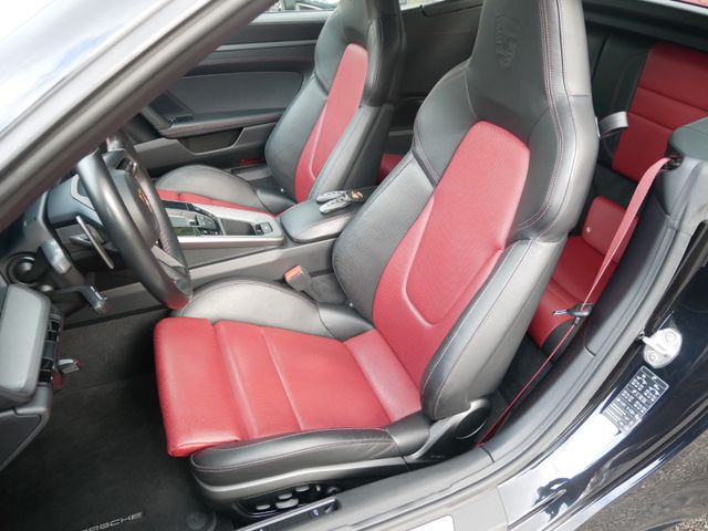 992