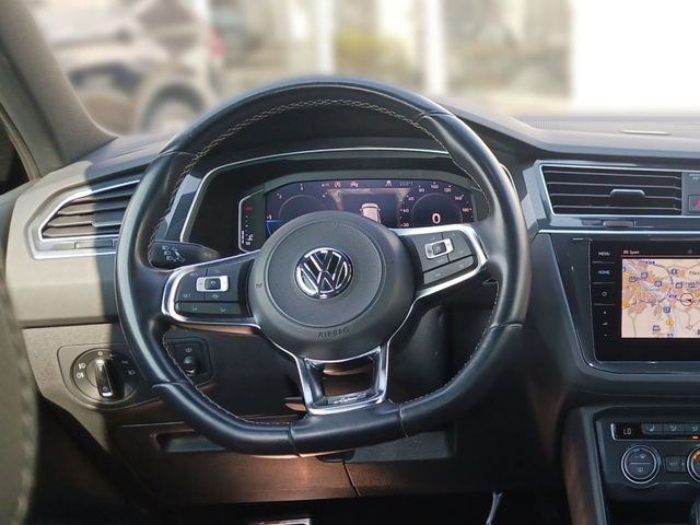 Tiguan 2.0 TDI DSG 4M HIGHLINE R-LINE AHK+PANO+