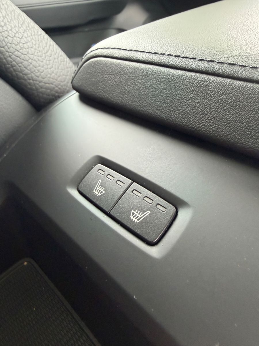Volvo V60 B4 FWD Plus Bright #volvocars #madebymerten foto 10