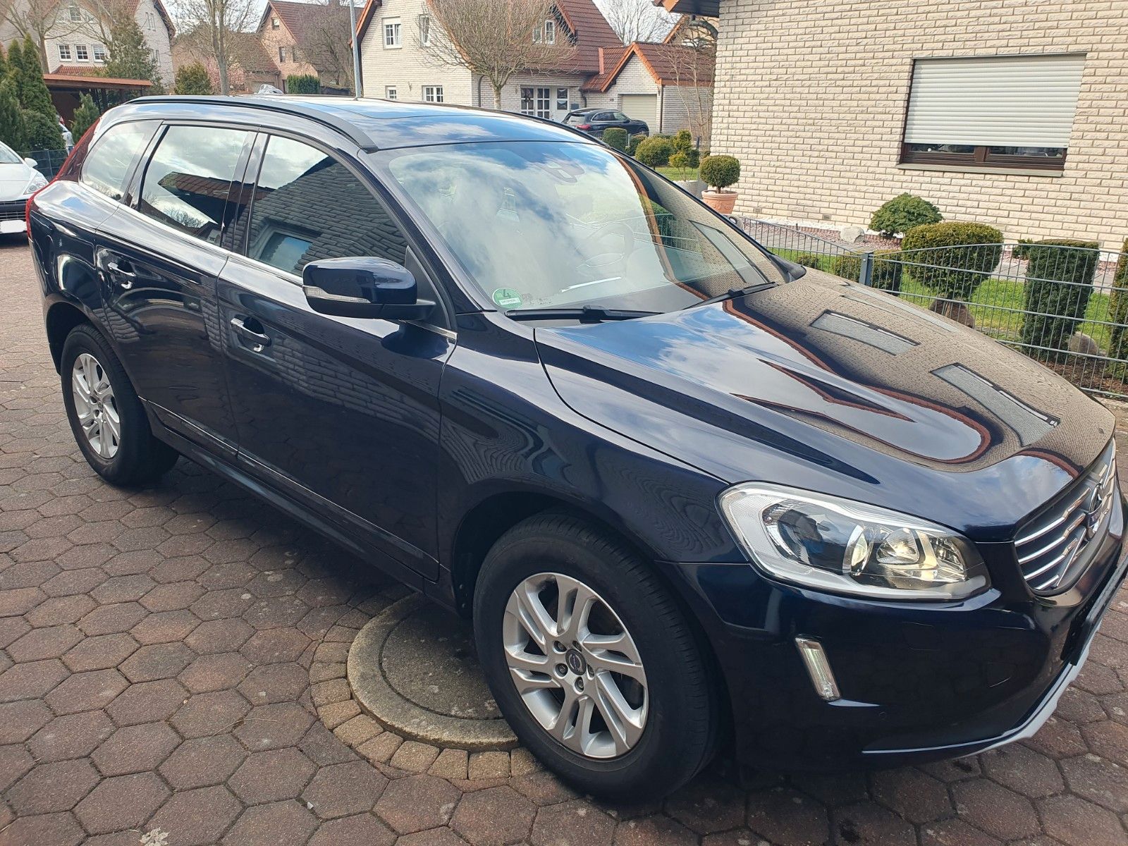 VOLVO XC 60