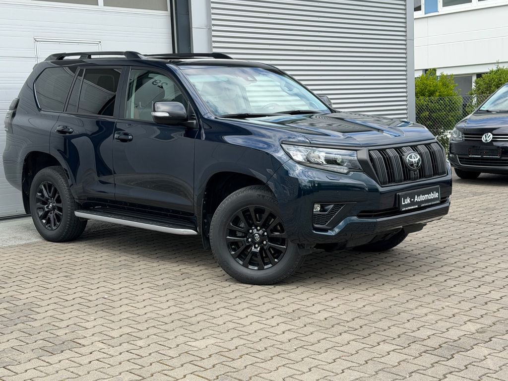 Image of Toyota Land Cruiser