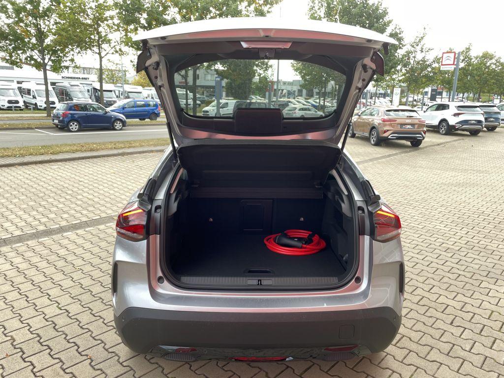 Citroën e-C4 Elektro 136 Shine + Kälte-Paket !