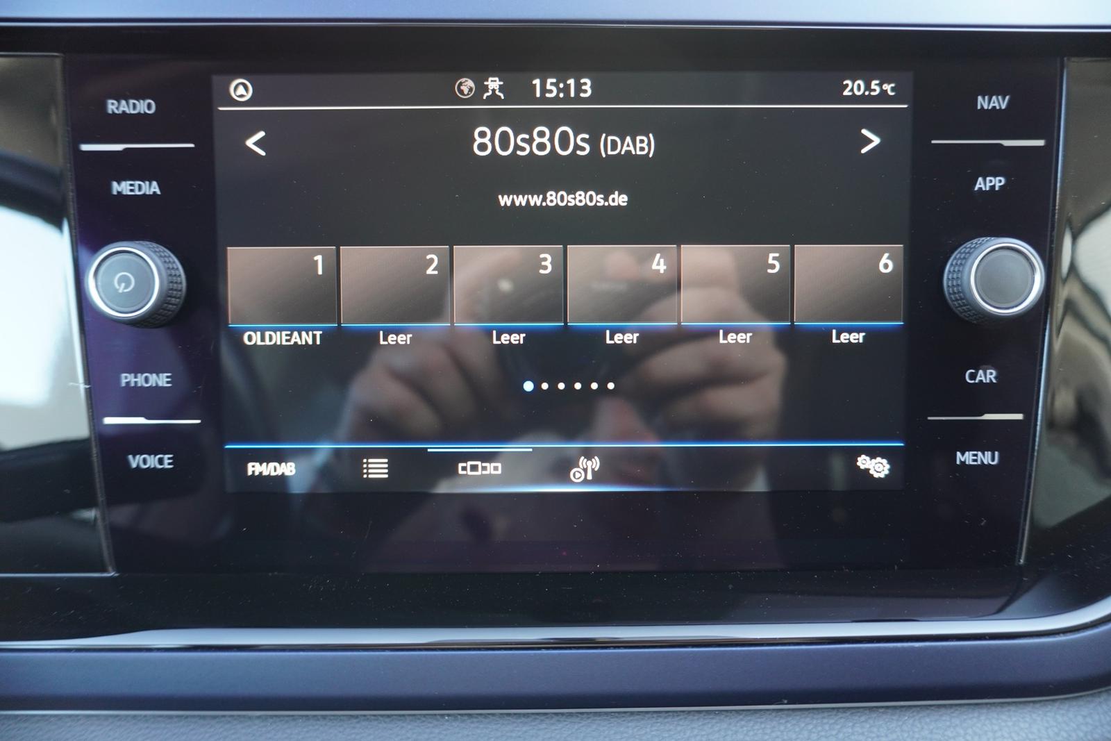 Volkswagen Polo VI 1.0 TSI United Navi PDC Sitzheizung DAB, миниатюра 22