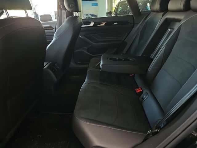 Fahrzeugabbildung Volkswagen Arteon Shooting Brake 2.0 TSI DSG R-Line