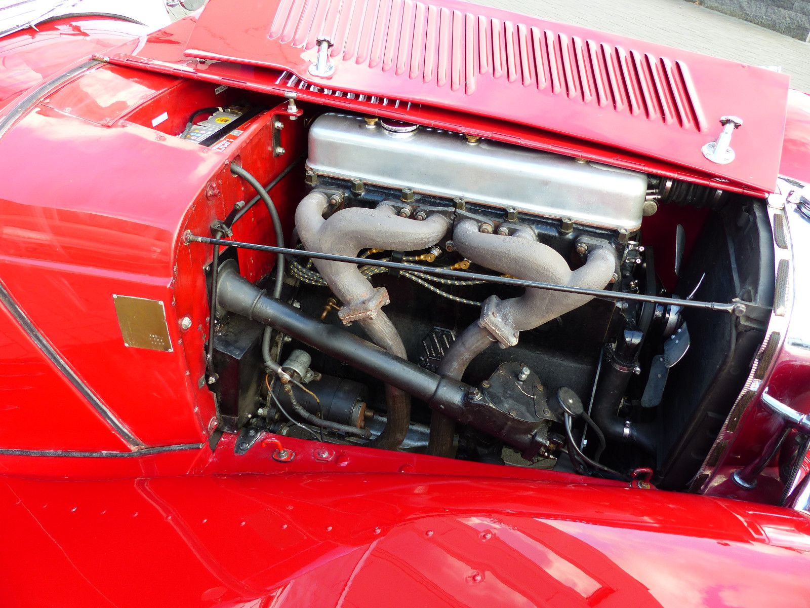 Fahrzeugabbildung Jaguar SS 100 3,5 Litre Roadster