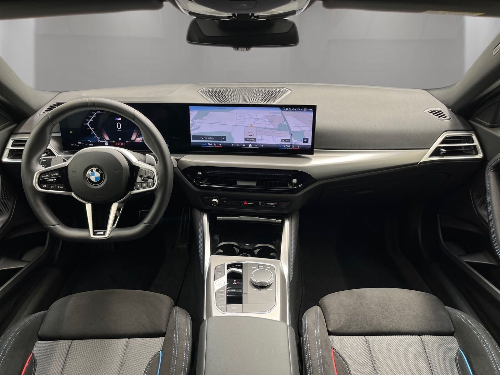 BMW 218 - Bild 12