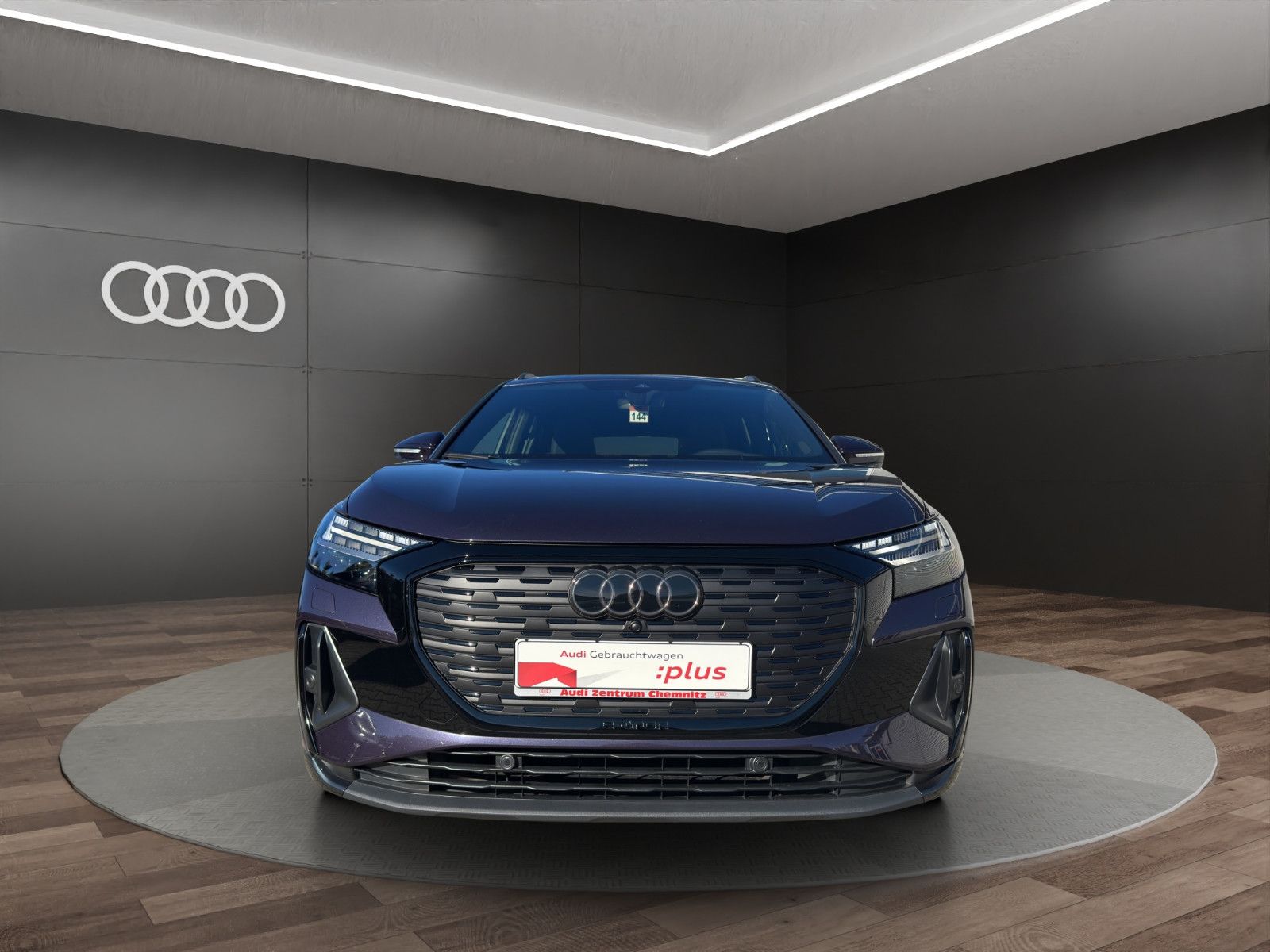 Audi Q4 50 e-tron qu. S LINE PANO MATRIX HEAD foto 2