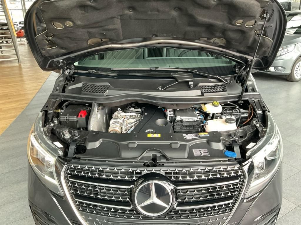 Fahrzeugabbildung Mercedes-Benz V 300 d Style lang AMG*AHK*Distronic*Navi*Warmw.