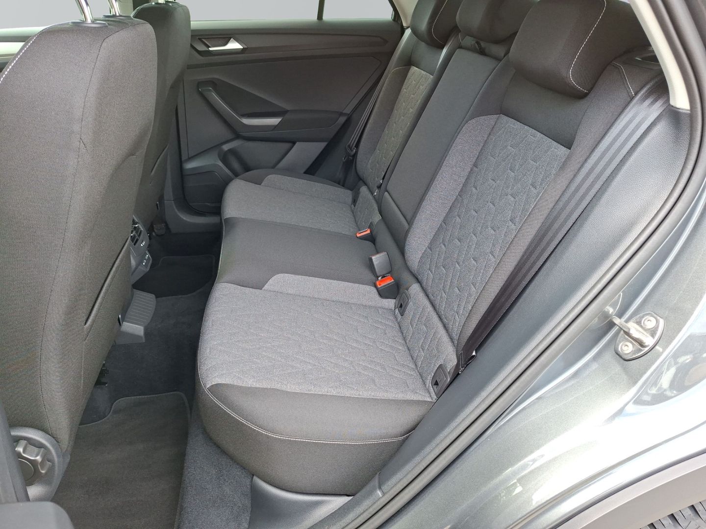 T-Roc 1.5 TSI Move *Navi*SHZ*App-Connect*