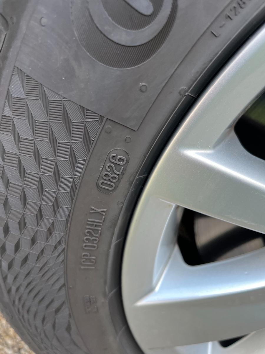 Volkswagen Passat 2012 — photo 6