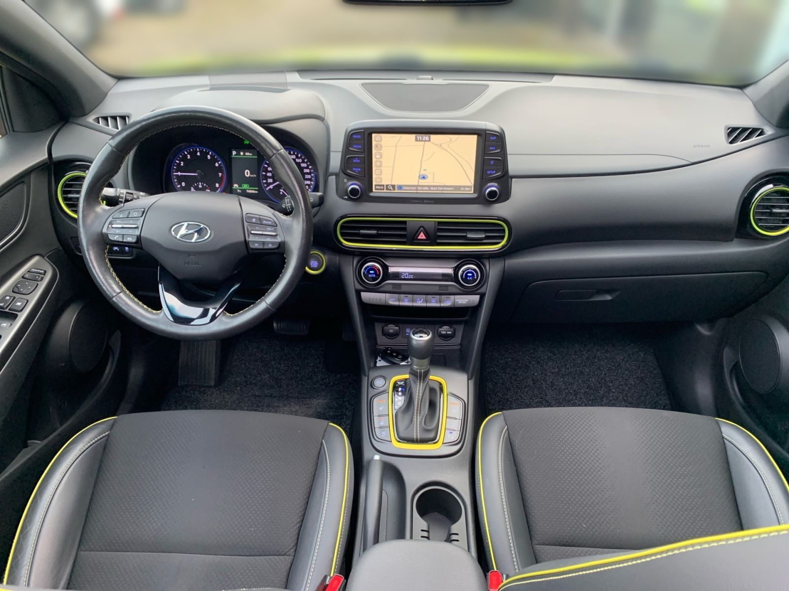 Fahrzeugabbildung Hyundai KONA 1.6 T-GDI Style 7-DCT Navi LED el.SD 1Hd