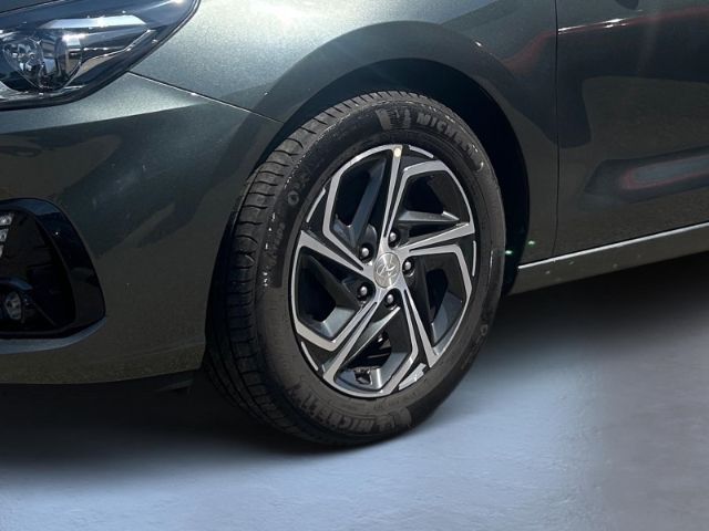 Fahrzeugabbildung Hyundai i30 Edition 30 Apple CarPlay Android Auto Mehrzo