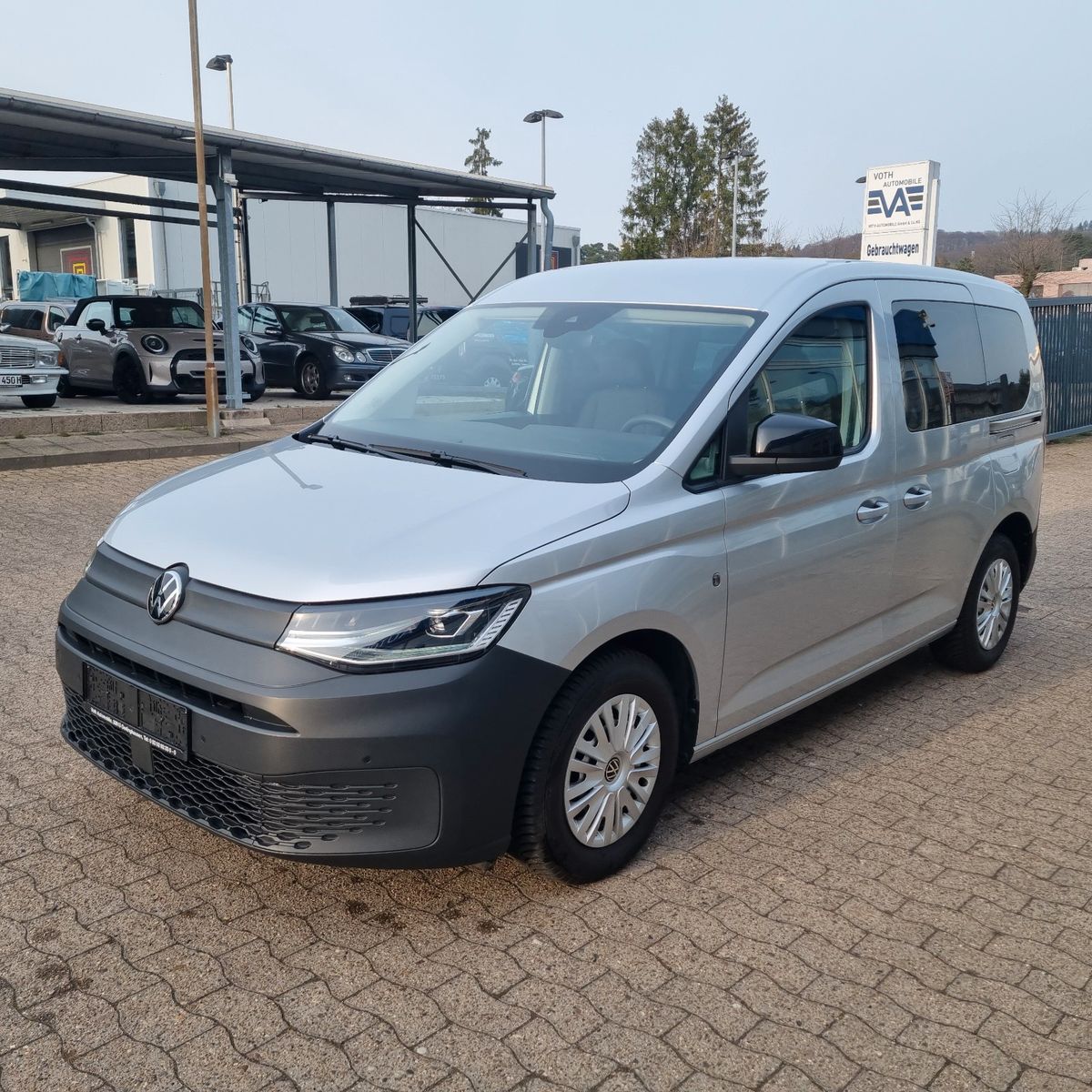 VW Caddy Basis