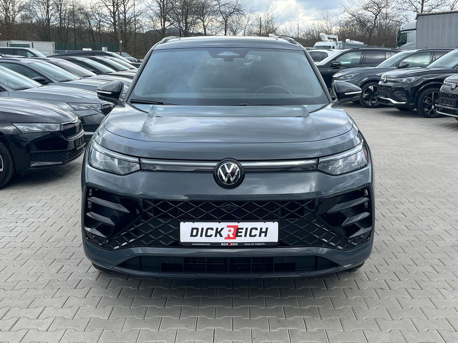 Изображение автомобиля Volkswagen Tayron 2.0 TDI 4M R-Line BLACK*7Si*MATRIX*PANO